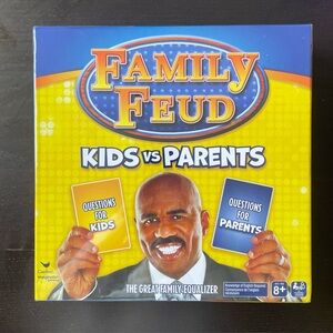 FAMILY FEUD BOARD GAME KIDS VS PARENTS THE GREAT FAMILY EQUALIZER STEVE HARVEY